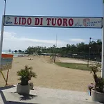 Oscar Tuoro sul Trasimeno